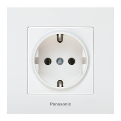 Priza simpla Panasonic KARRE Plus schuko 2P+E